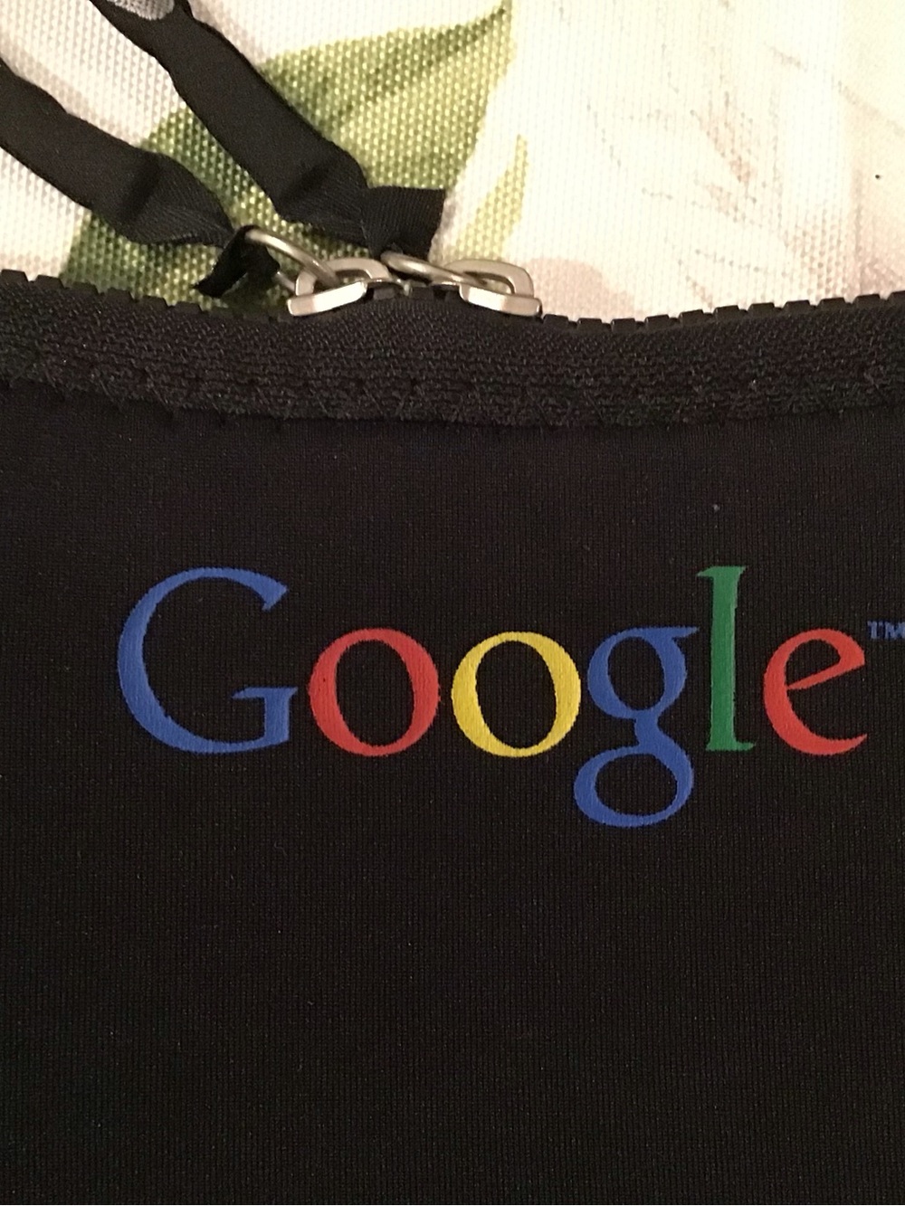 Built Black Neoprene Tablet Sleeve - Protective Case - Picture 5 of 5